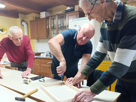 Prikaz žičenja okvirjev