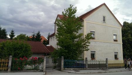 gš4